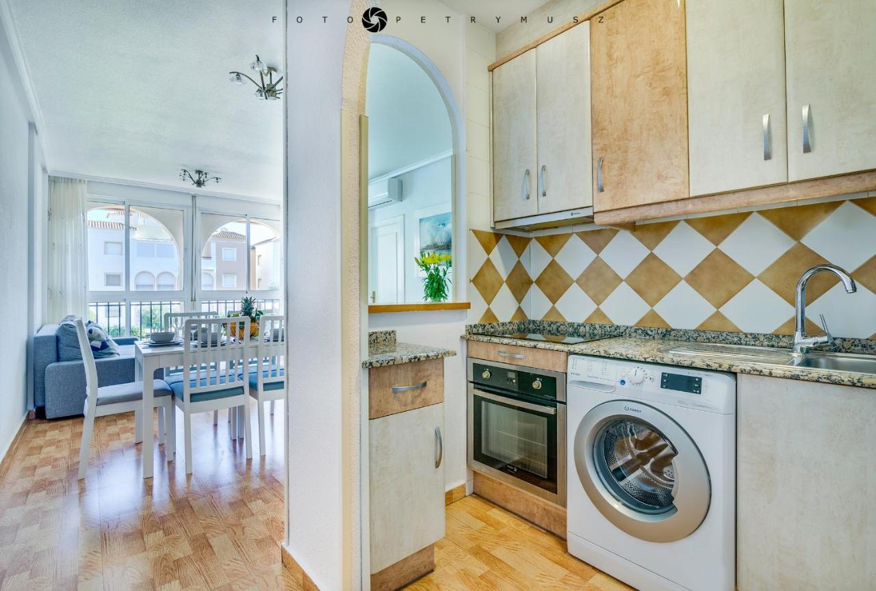 108 Apartament Fabulus Торевиеха Екстериор снимка