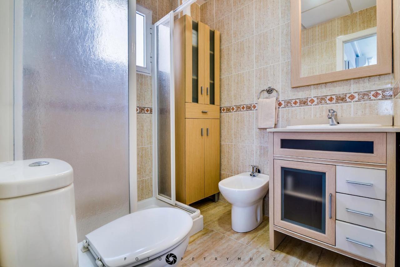 108 Apartament Fabulus Торевиеха Екстериор снимка